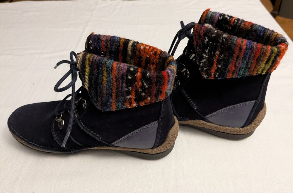 Propet Suede Boots US Size 6 Wide VGUC